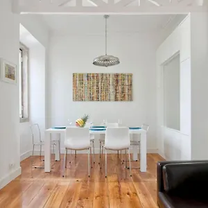 Apartment Casa Dos Trigueiros I, Lisbon